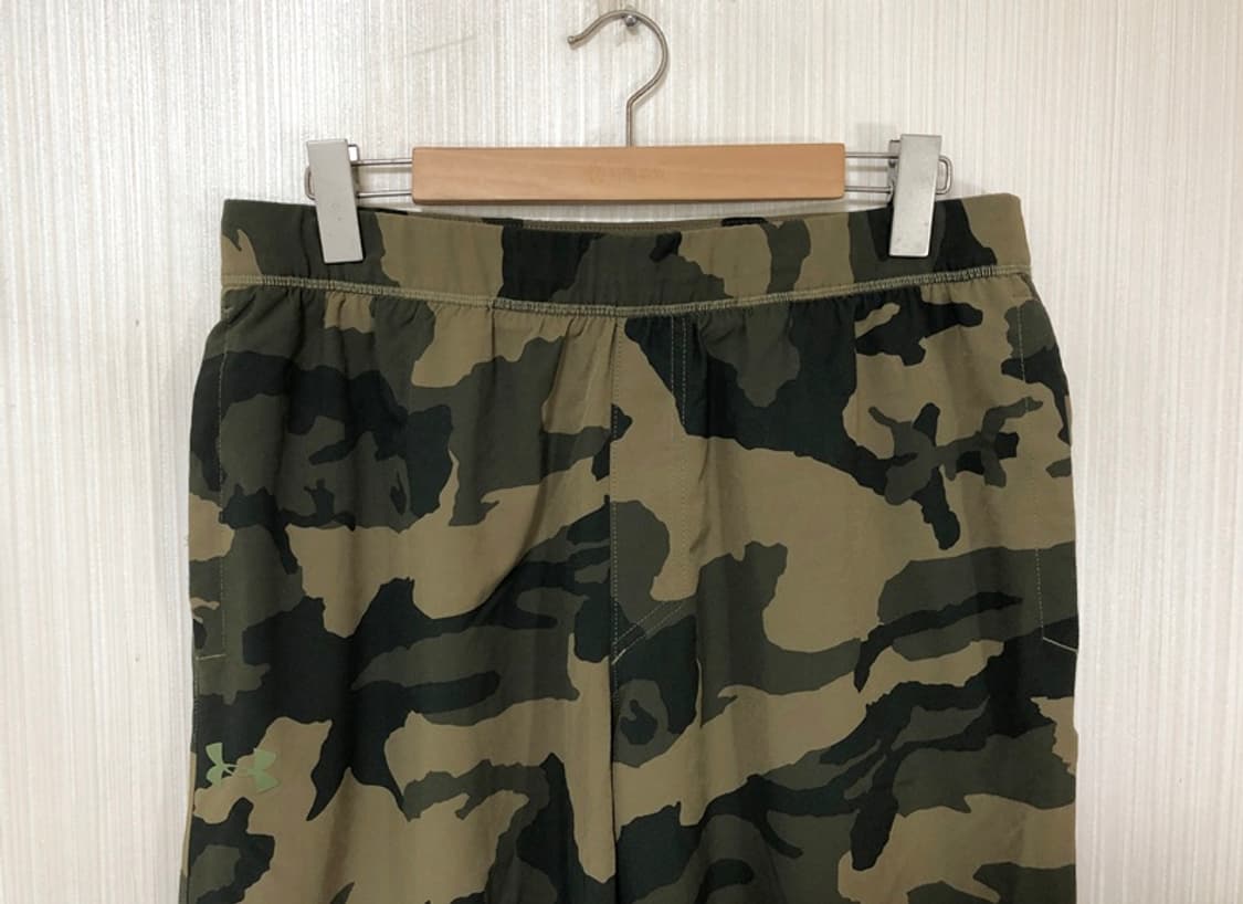 언더아머 히트기어 카모플라쥬 루즈핏 트레이닝쇼츠 XXL 상품이미지2