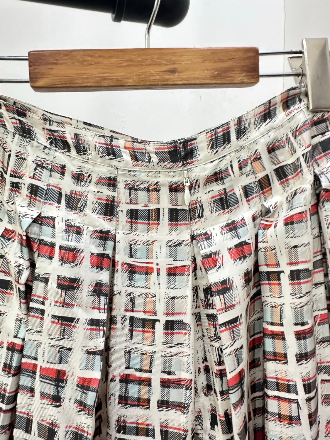 버버리 실크 스커트 상품이미지4