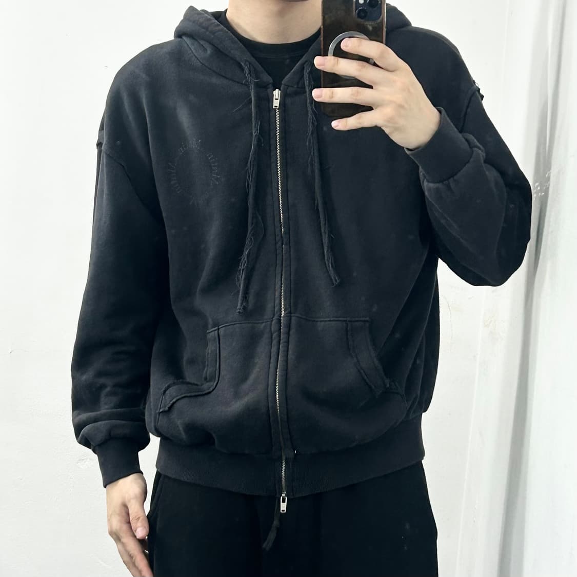 마뗑킴 피그먼트 써클로고 후드 집업 상품이미지2