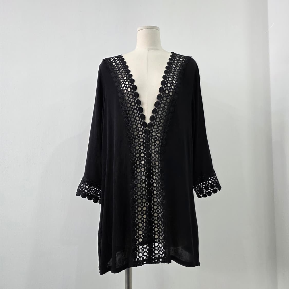 ACX 블랙 레이스 브이넥 미니원피스 상품이미지1