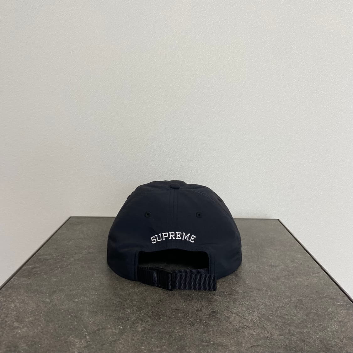 슈프림 레지스턴트 블랙 볼캡 모자 6패널 캡 23FW 상품이미지4