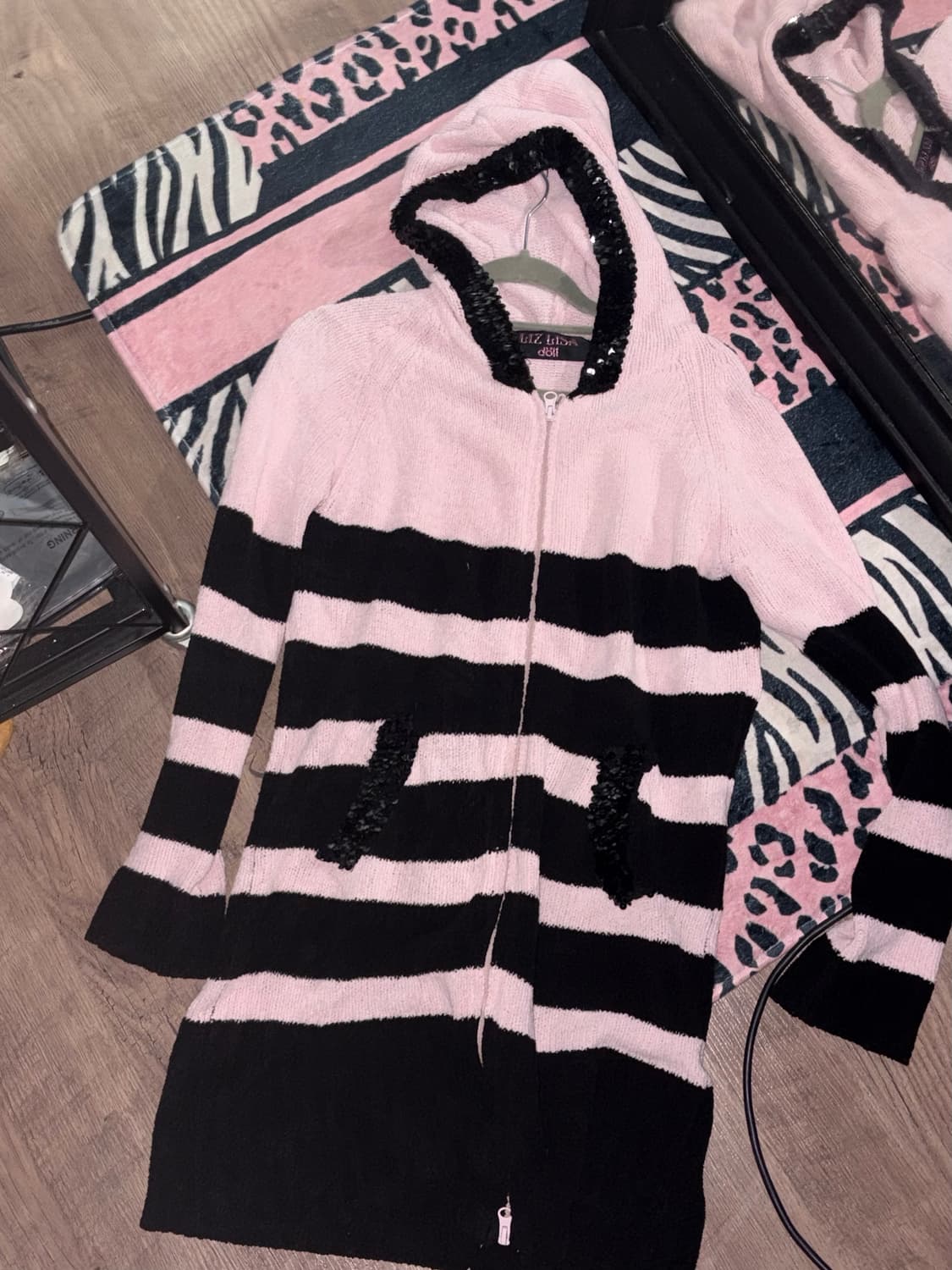 리즈리사 돌 핑크 블랙 스트라이프 후드집업 상품이미지1