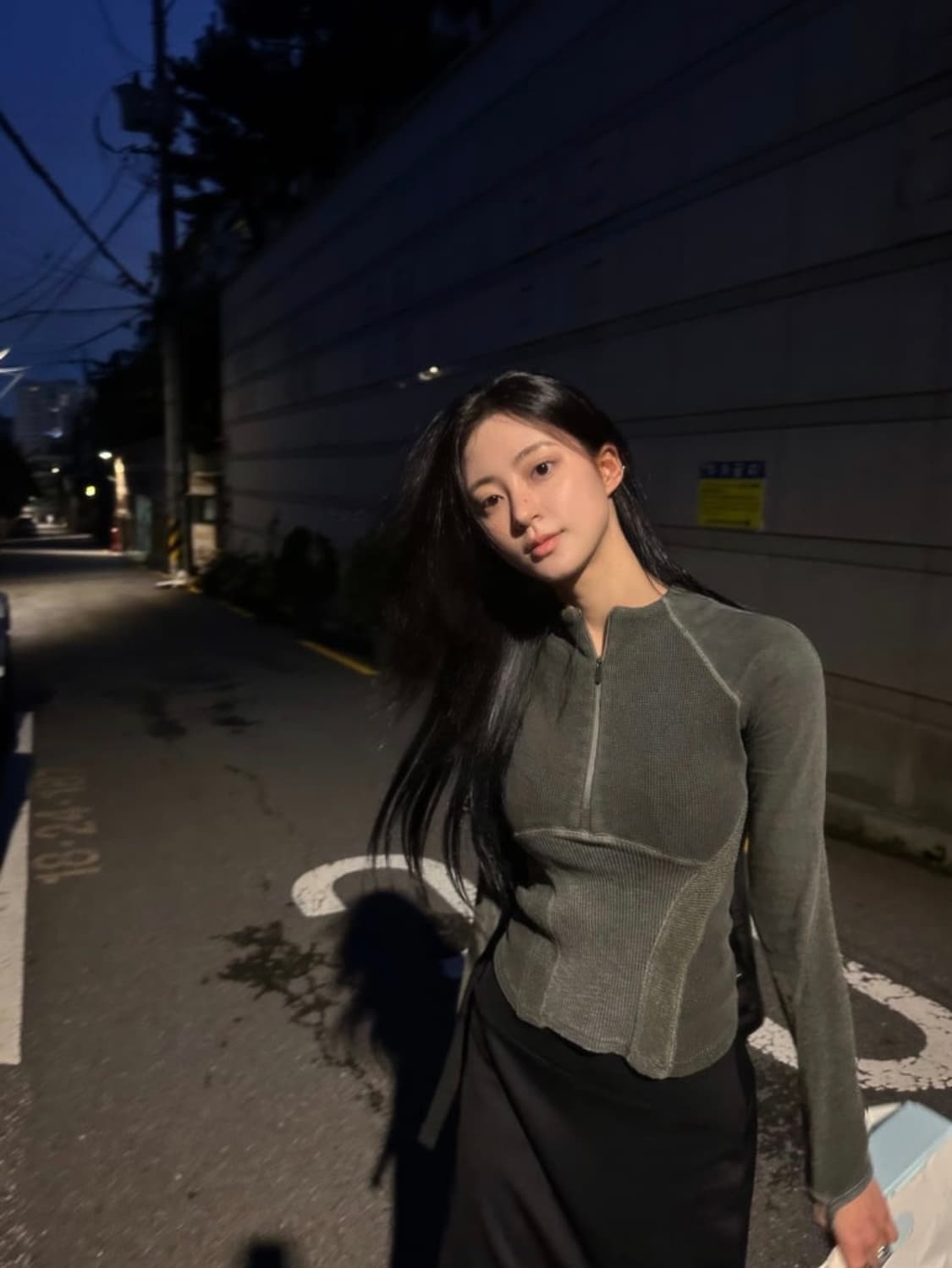 0사이즈) 혜인서 하프 집 래글런 탑  상품이미지1