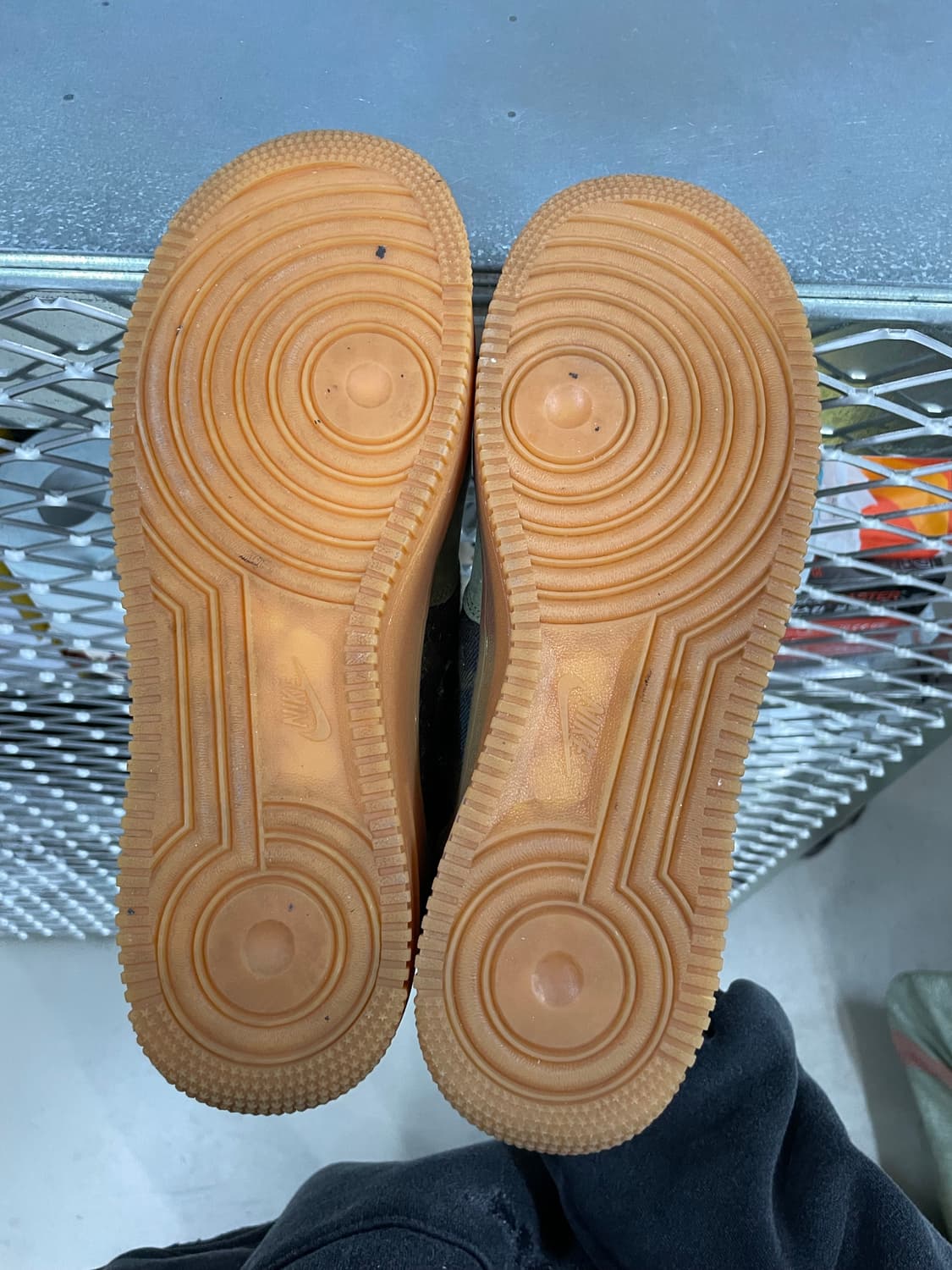 나이키 에어포스1 주얼 미드 카모 275 상품이미지6