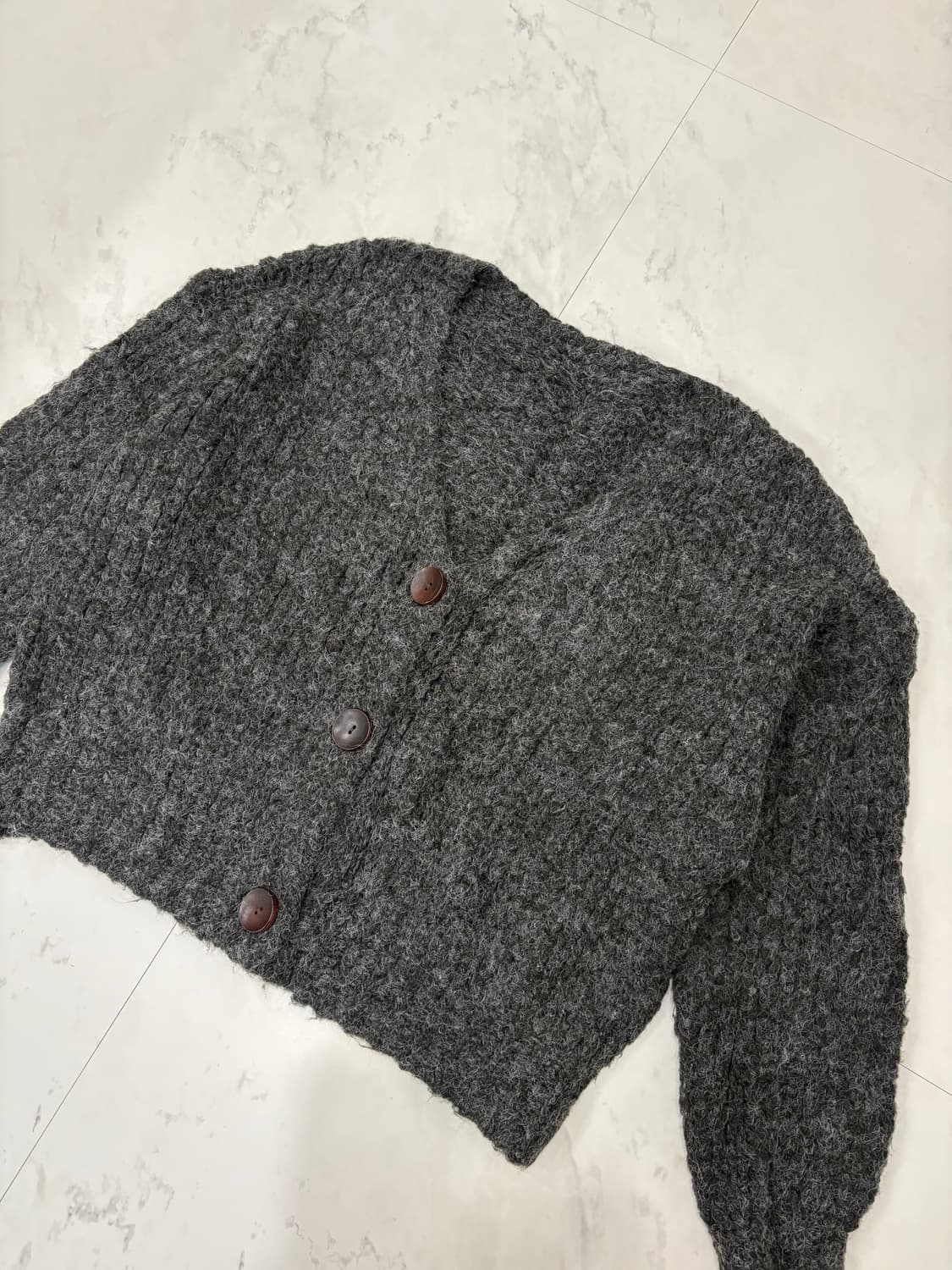 빈티지단추브이넥부클가디건 상품이미지2