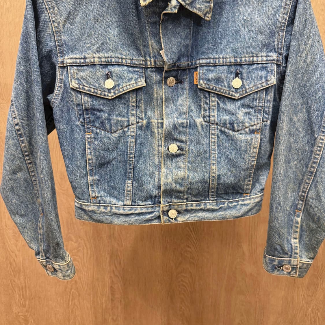 리바이스 코튼 데님 자켓 오렌지 탭 디테일 레귤러핏 미디엄 인디고 상품이미지5