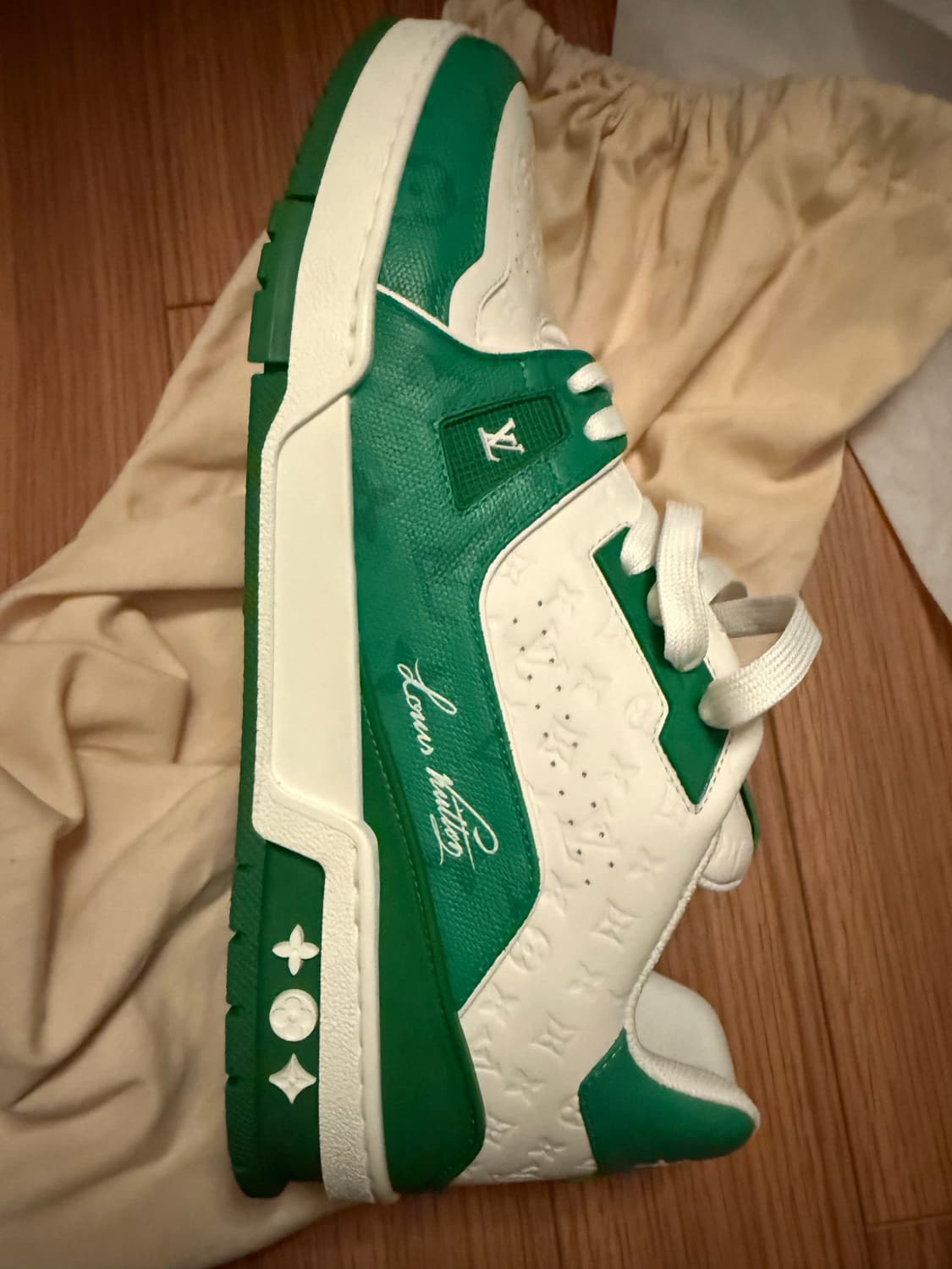 Louis vuitton LV Trainer Sneakers Green 상품이미지4