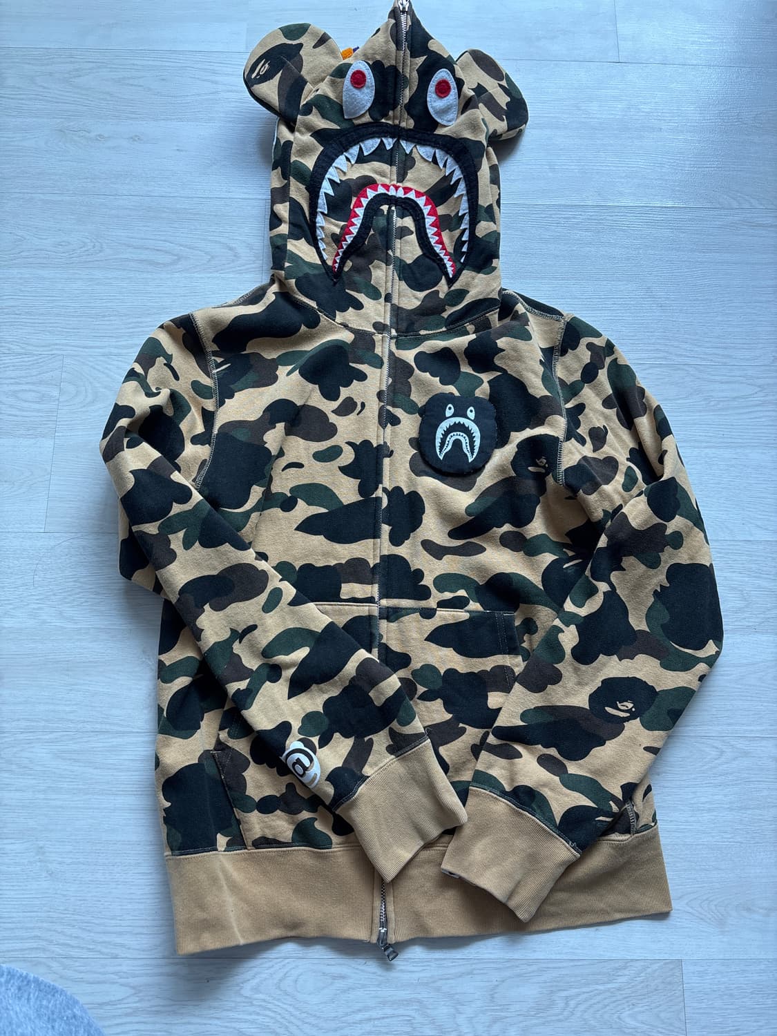 베이프 황계 샤크 베어 후드집업 팝니다 상품이미지2