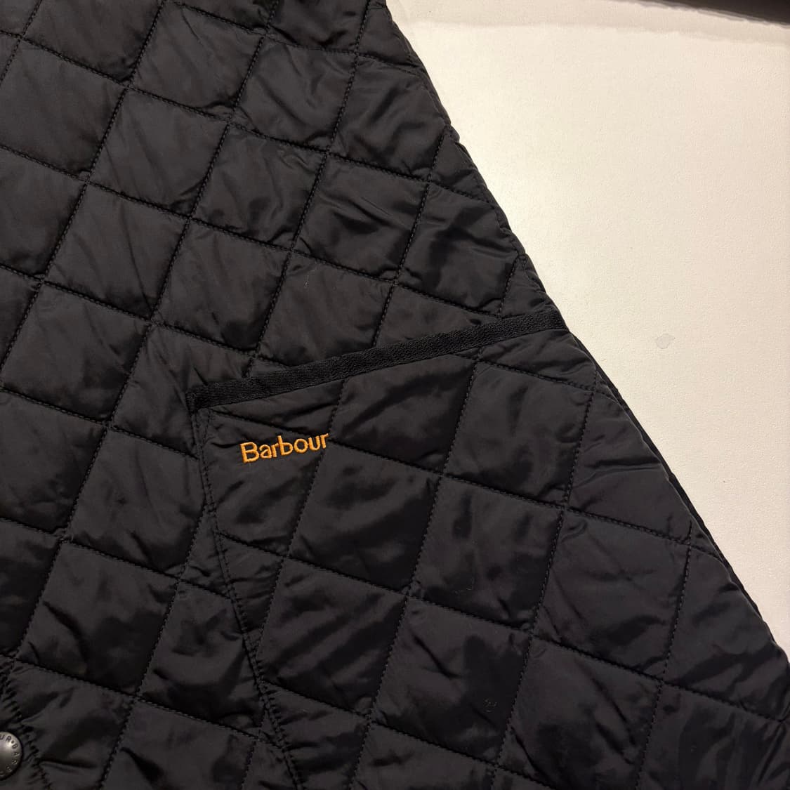[L] 바버 리더스데일 블랙 다이아몬드 퀼팅 자켓 C907 상품이미지5