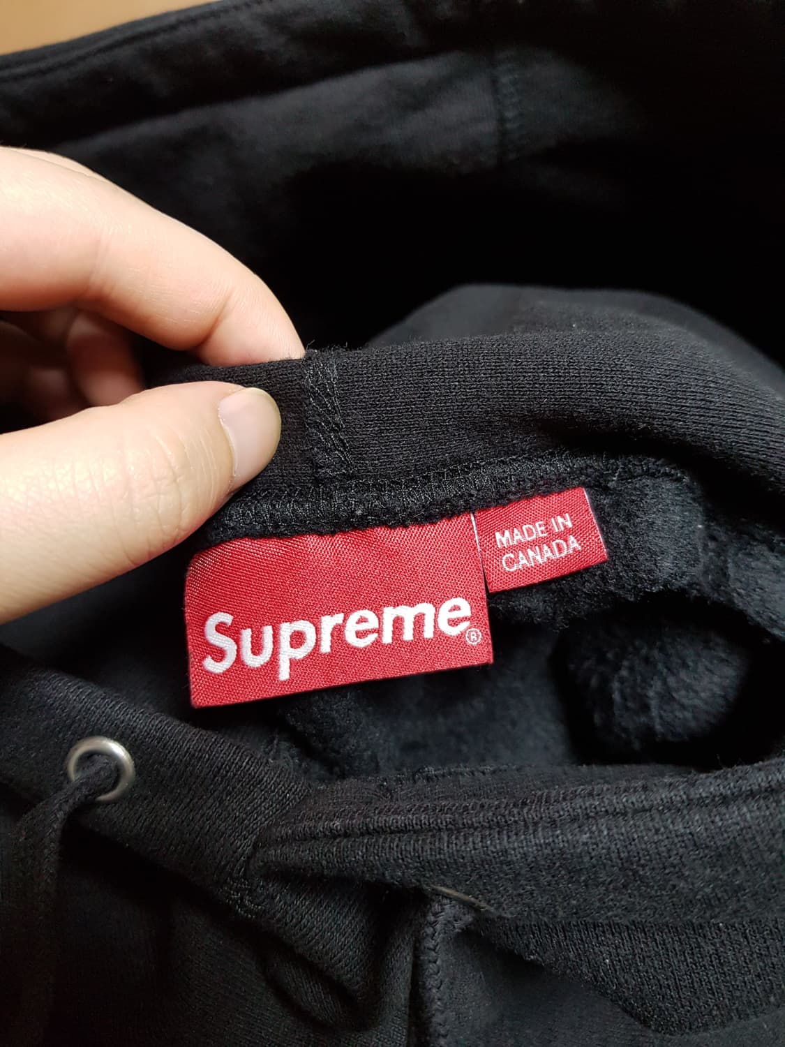 슈프림 캐피탈 후드 티셔츠 블랙 22FW 상품이미지6