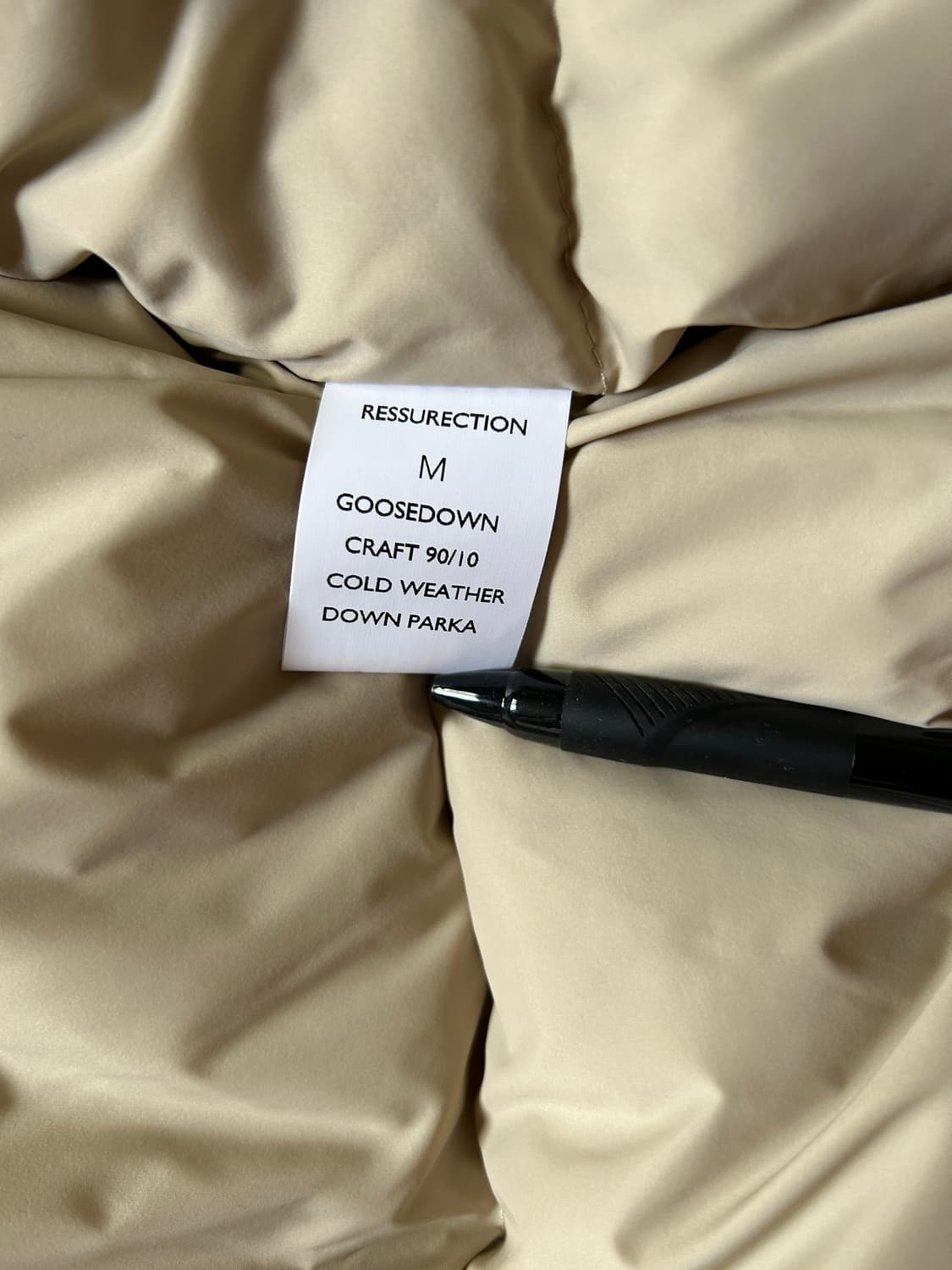 [M] 에센스룸 리저렉션 나일론 아크틱 파카 패딩 카키 상품이미지3