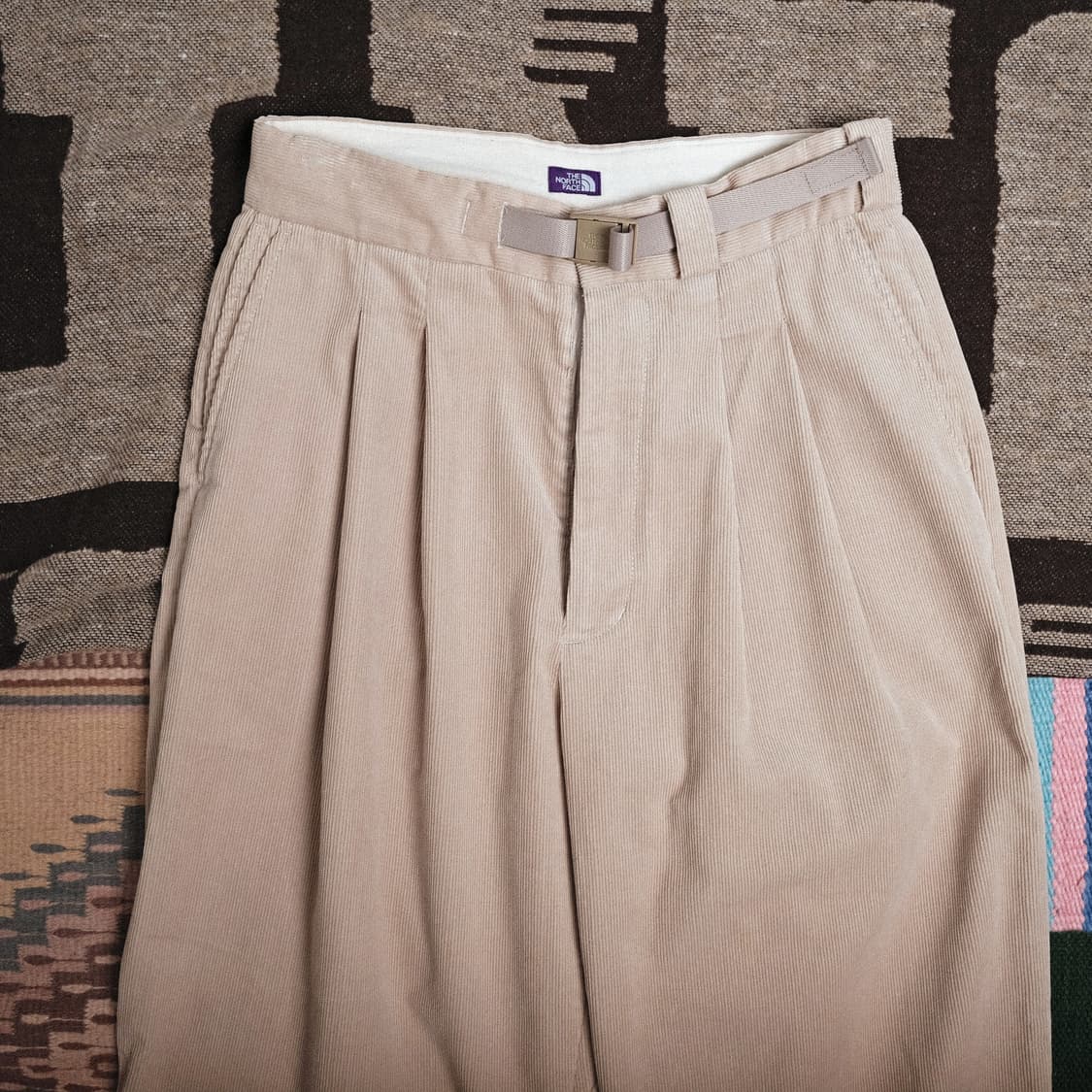 노스페이스 퍼플라벨 코듀로이 필드 턱 팬츠 wm사이즈 (추천 26-28) 상품이미지2
