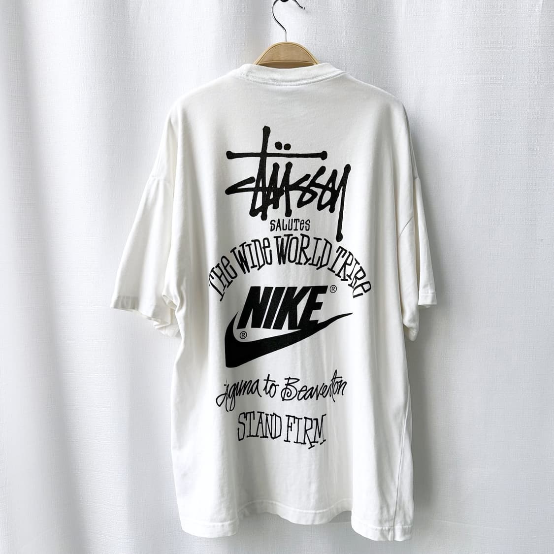 나이키 x 스투시 더 와이드 월드 트라이브 반팔티셔츠 화이트 M(100) 상품이미지1
