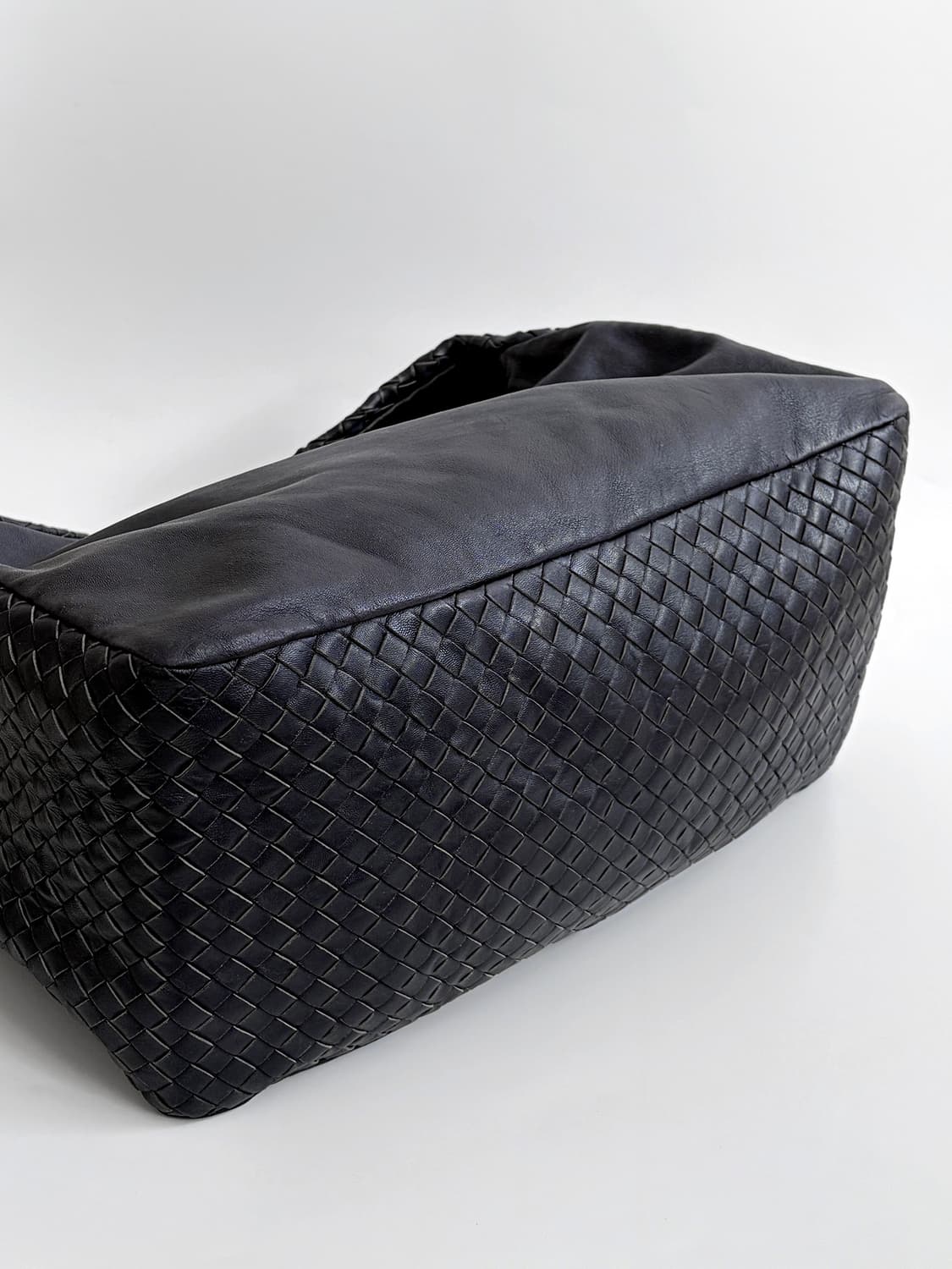 보테가베네타 인트레치아토 놋 호보백 판매합니다. 상품이미지8