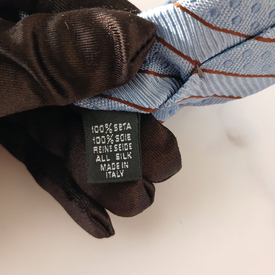 아이그너 실크 스카이블루 스트라이프 넥타이 9cm A등급 A19077
 상품이미지9