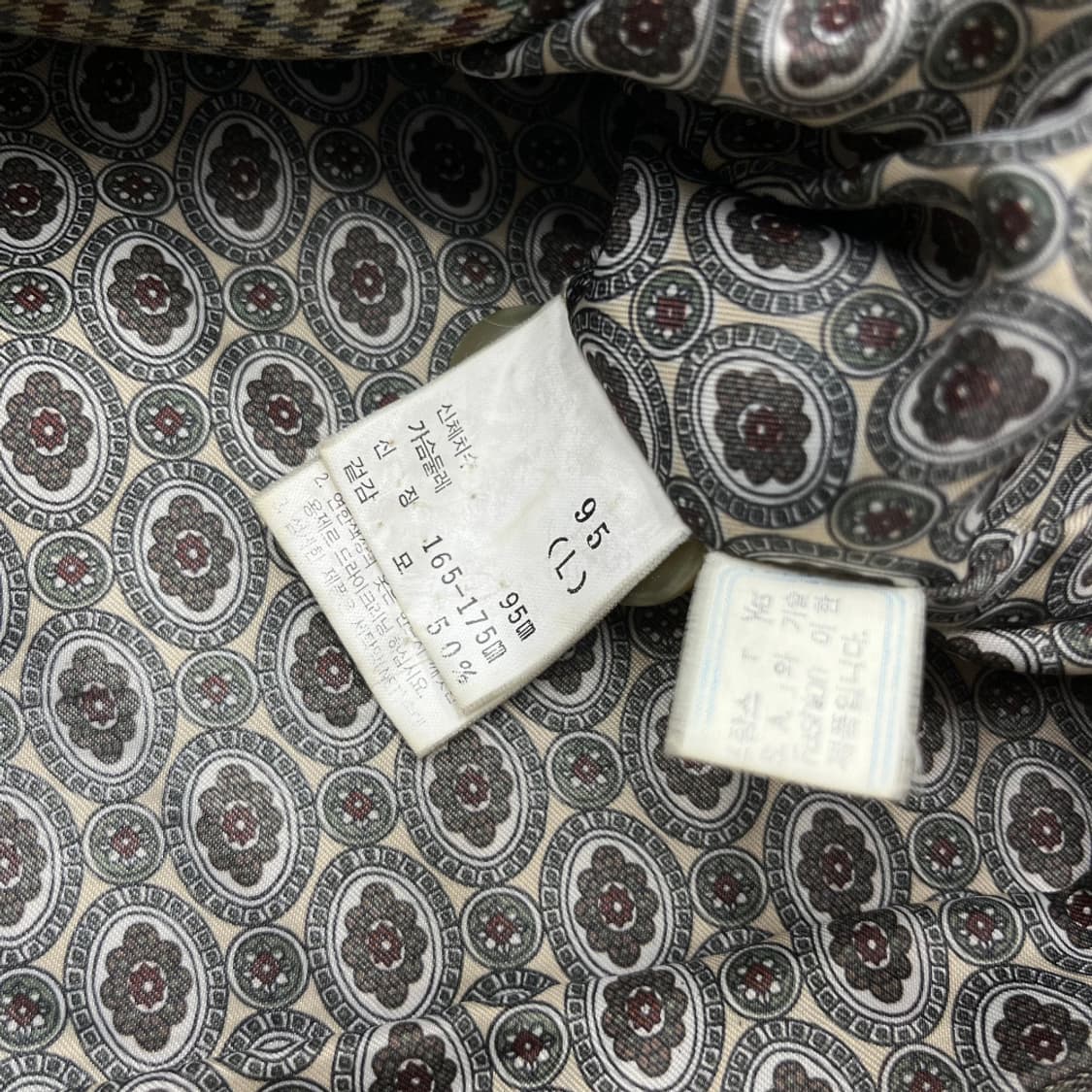 입생로랑 아이보리 체크패턴 자켓 95 상품이미지6