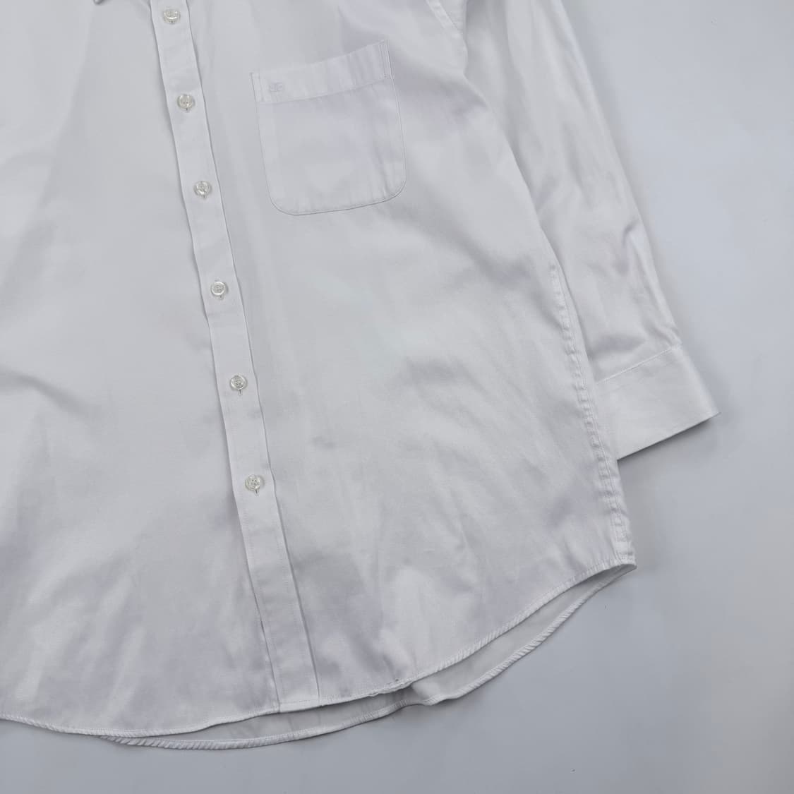 발렌시아가 자수로고 화이트 셔츠 상품이미지4