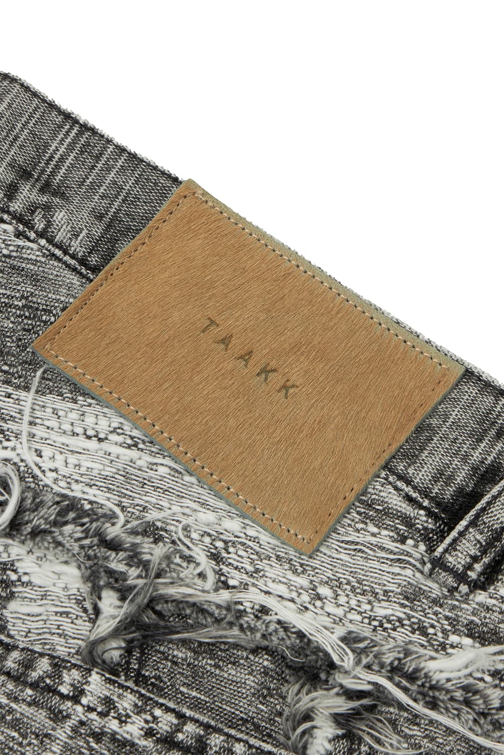 새상품 탁 TAAKK 블랙 케미컬 웨이빙데님 2사이즈  상품이미지7