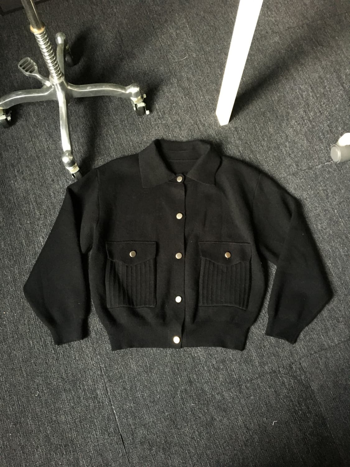 Collar button cardigan 상품이미지3