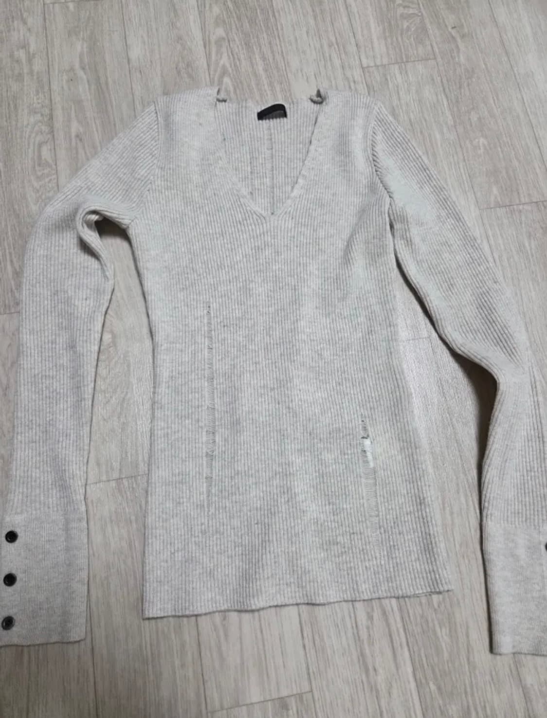 헬레네파리스 리브드 브이넥 니트 상품이미지5