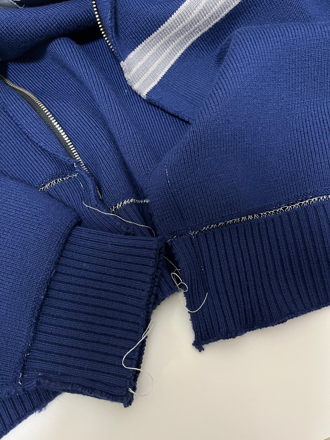 카미엘 포트젠스 립 집업 상품이미지6