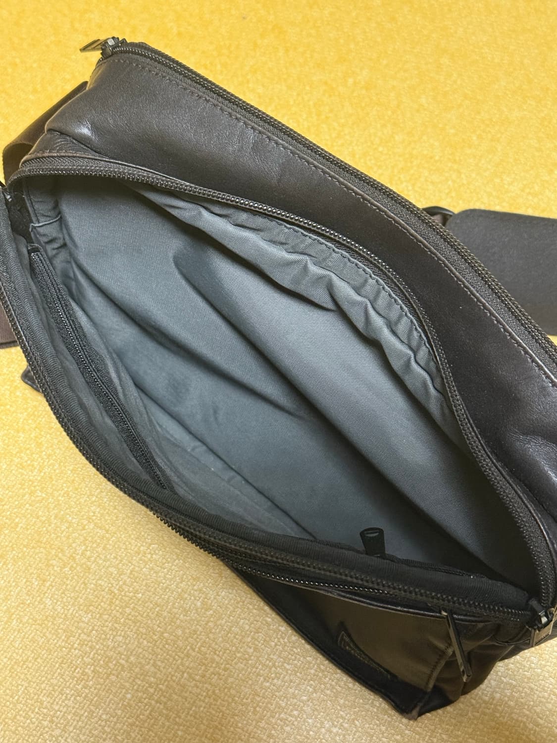 포터 어메이즈 숄더백 라지 브라운 상품이미지6