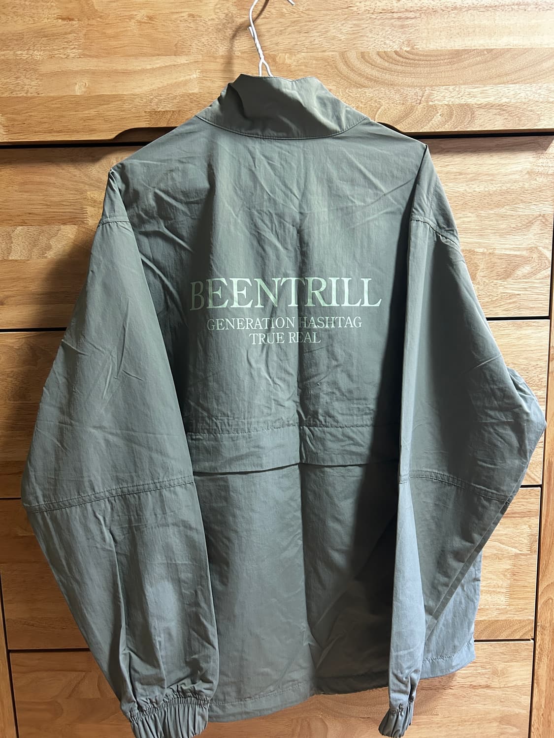 새상품)빈트릴 윈드쉴드 오버핏 아노락 카키 상품이미지3