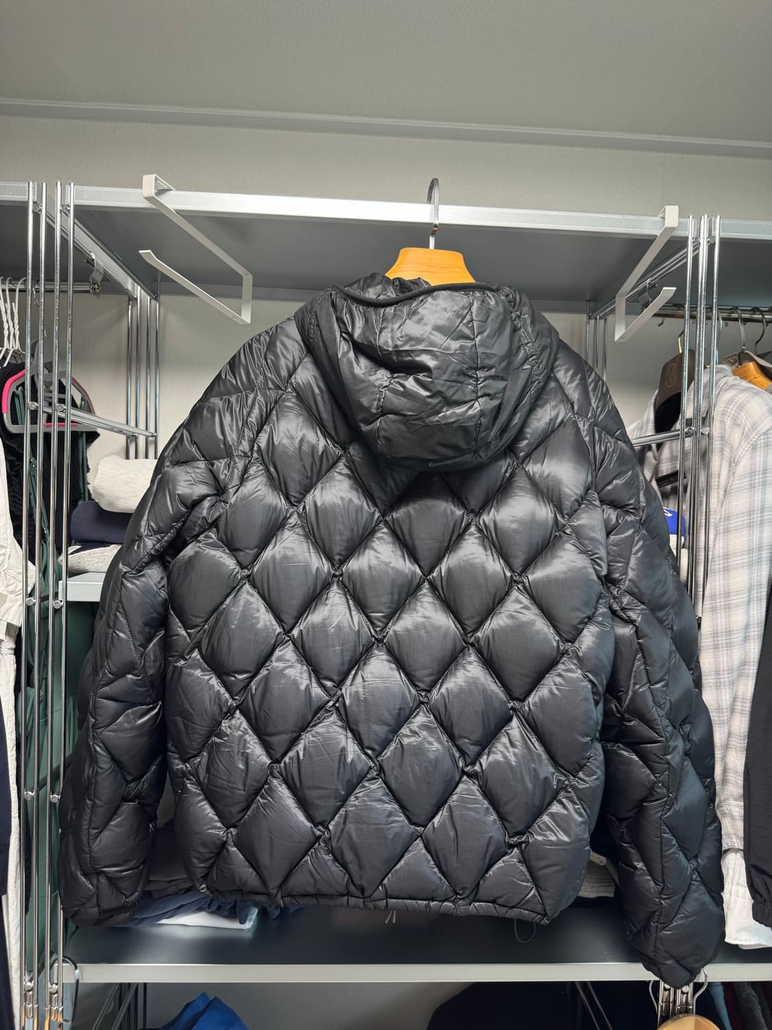 로아 라이트다운 자켓 블랙 상품이미지2