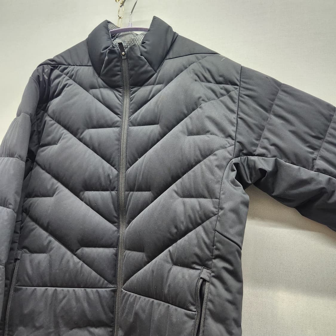 아디다스 로고 와펜 구스다운 투웨이경량패딩 XL(L) 상품이미지2