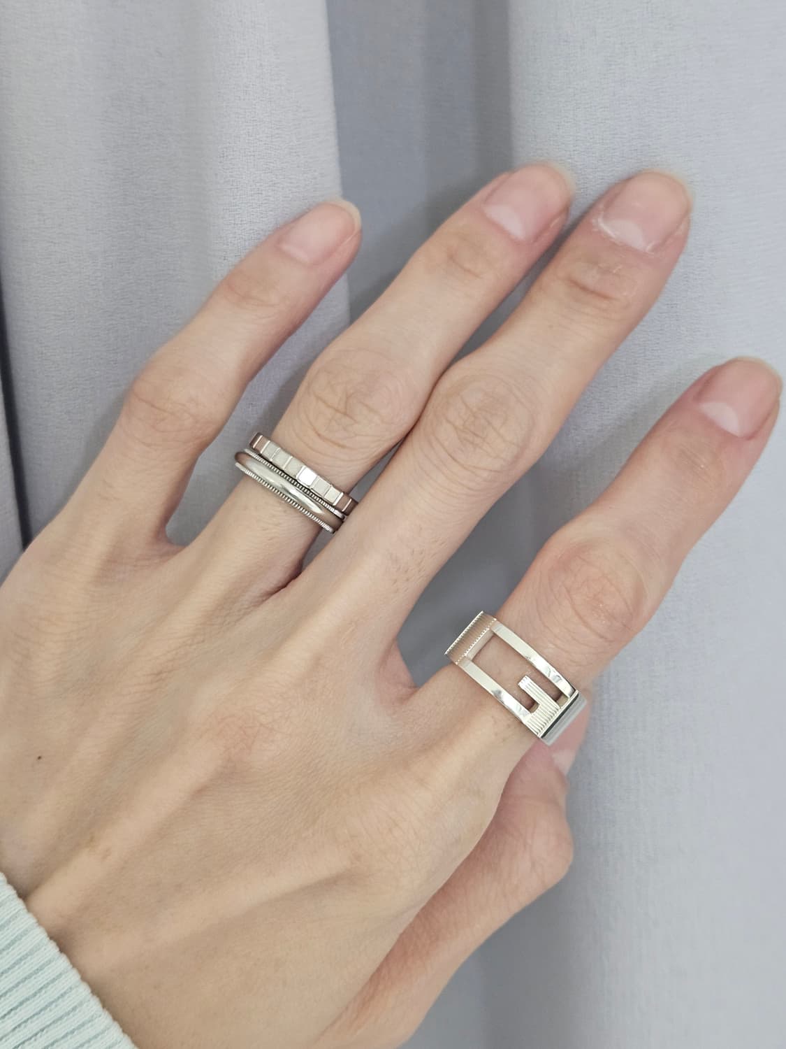 구찌 브랜디드 컷아웃 G 반지 [정품/8호/실측7.5호] 상품이미지7