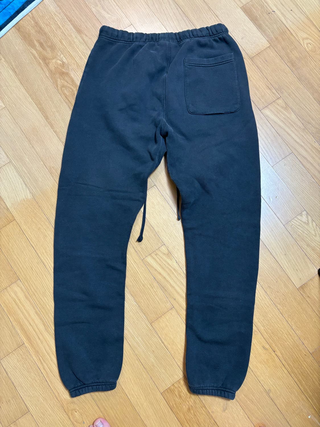 에센셜 스웻팬츠 조거팬츠 블랙 M 상품이미지2