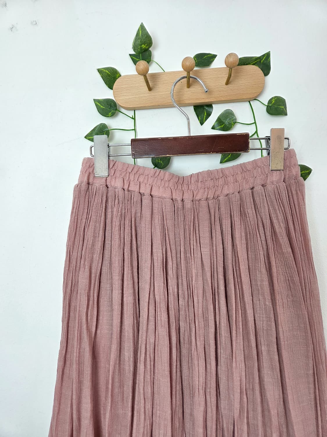 톤다운 핑크 여리 롱스커트 상품이미지5