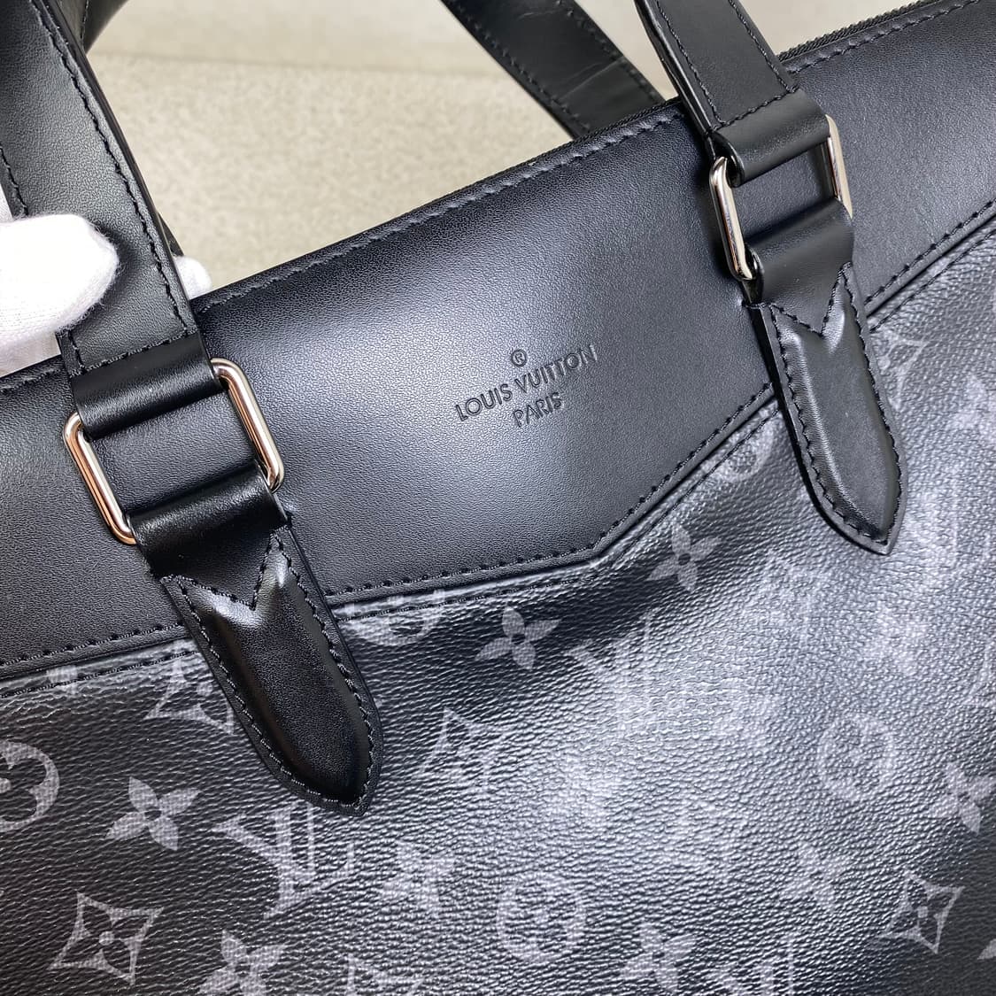 루이비통 서류가방 익스플로러 브리프케이스  상품이미지2