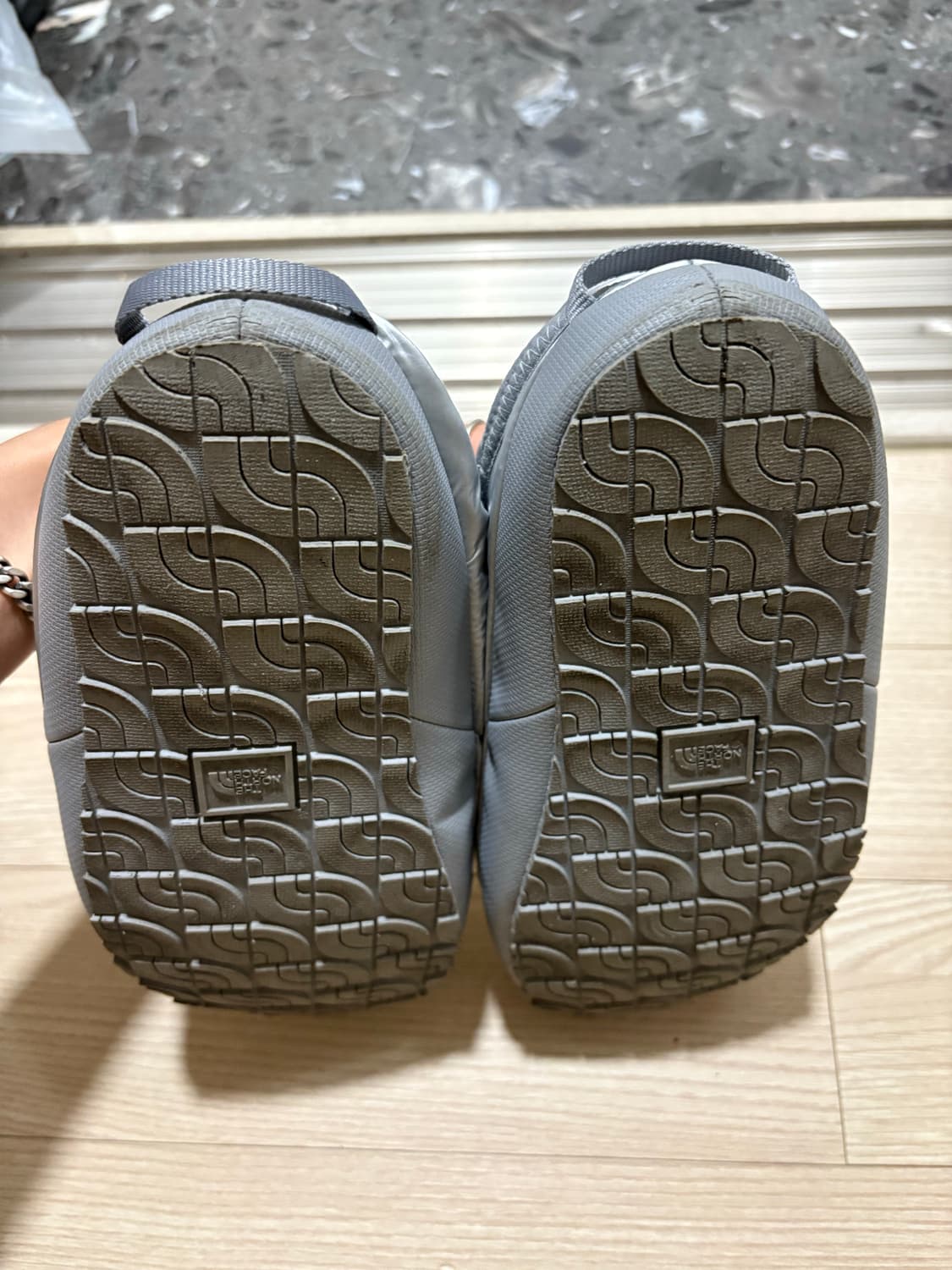 노스페이스 패딩 슈즈 245 상품이미지4