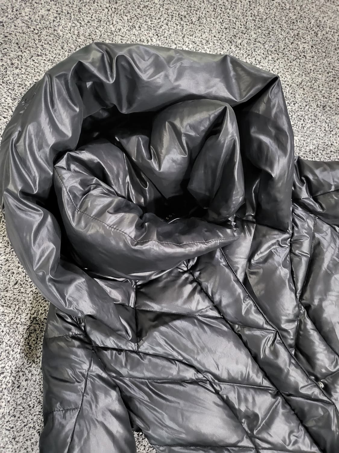 에고이스트(EGOIST) 여성 오리털 패딩  상품이미지3