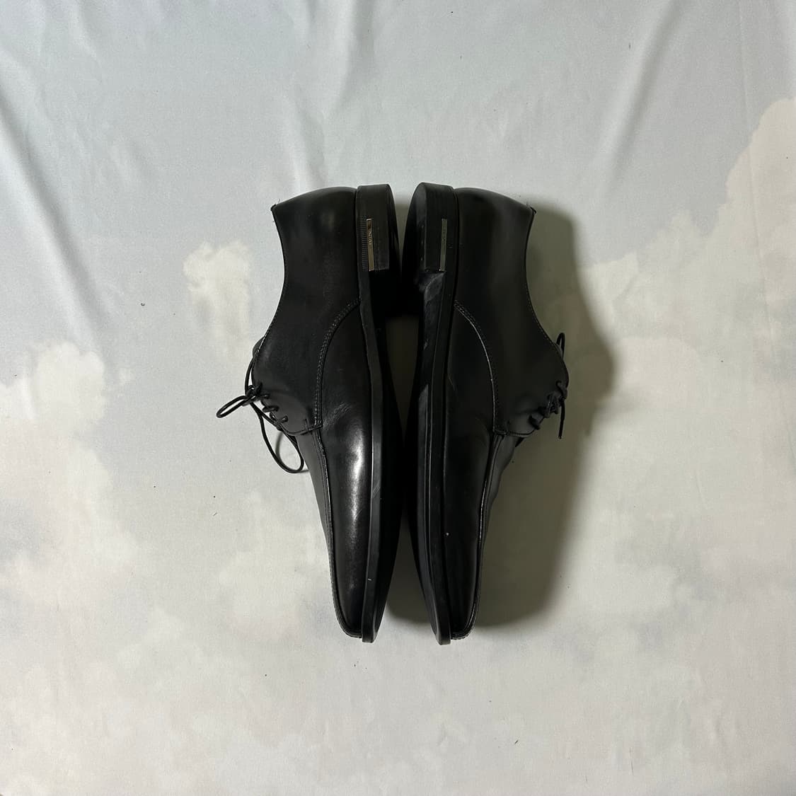 Prada classic semi square toe loafers 상품이미지4