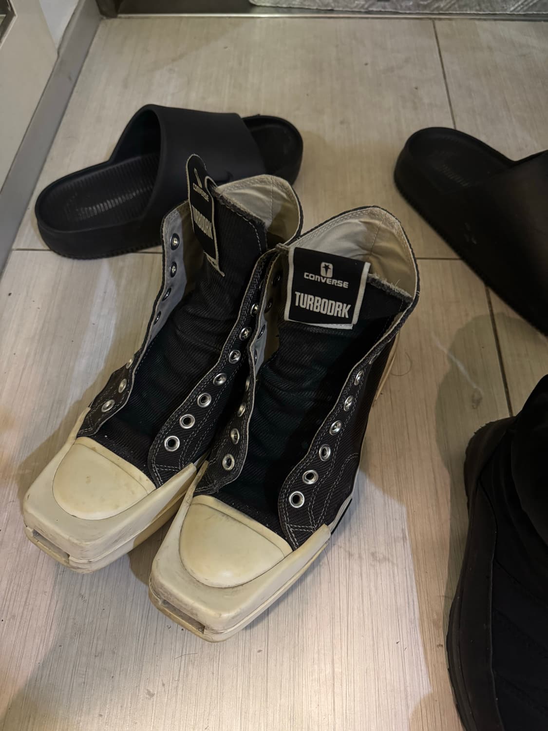 릭오웬스 터보다크 척 70 하이 블랙 캔버스 상품이미지1