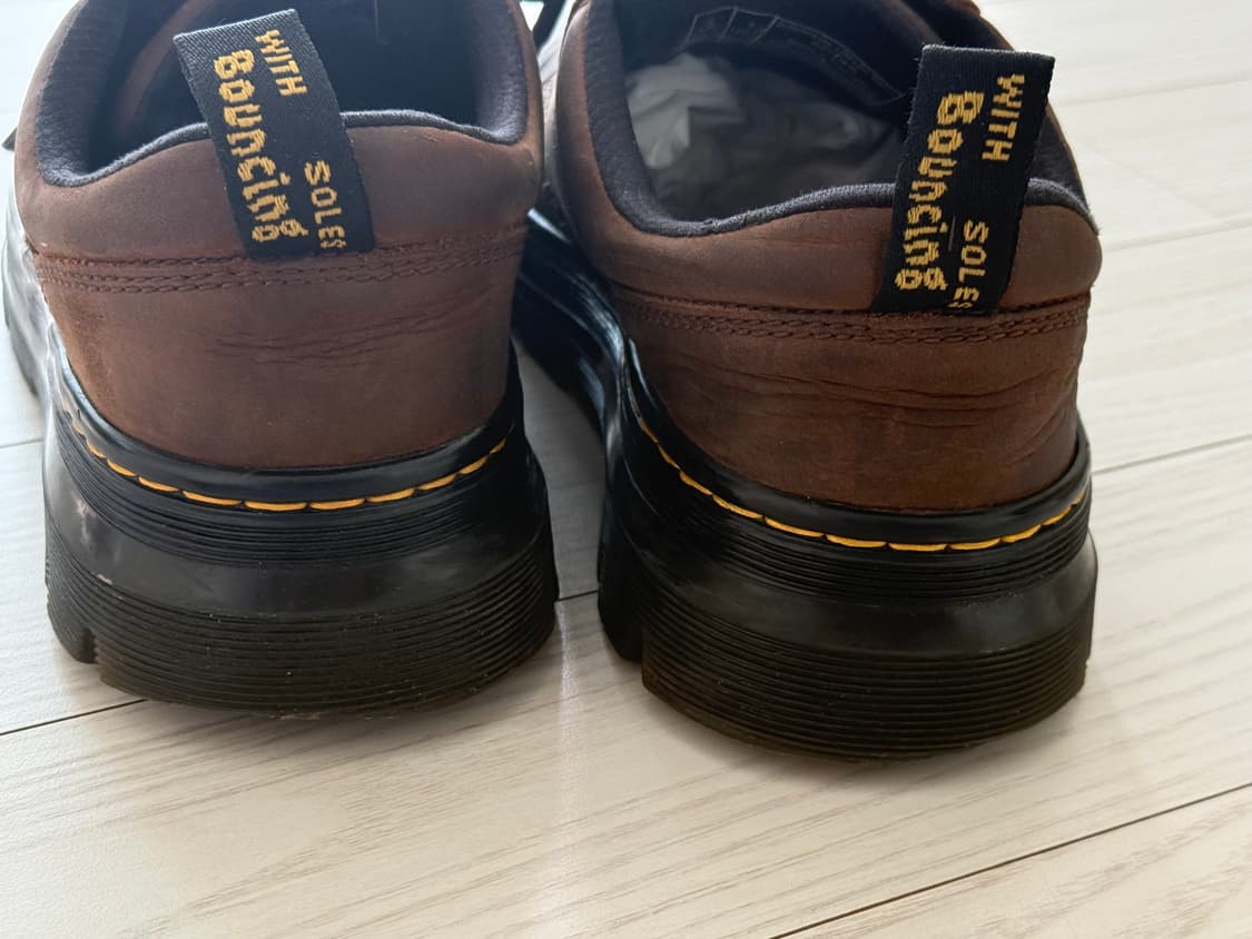 닥터마틴 리더 크레이지호스 250 상품이미지4