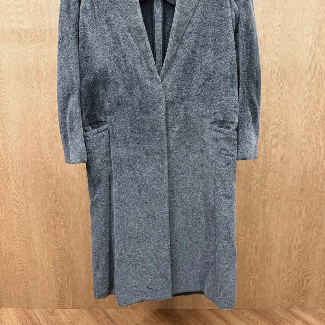 랑방 콜렉션 롱 코트 테일러드 라펠 절개 디테일 레귤러핏 그레이 상품이미지5