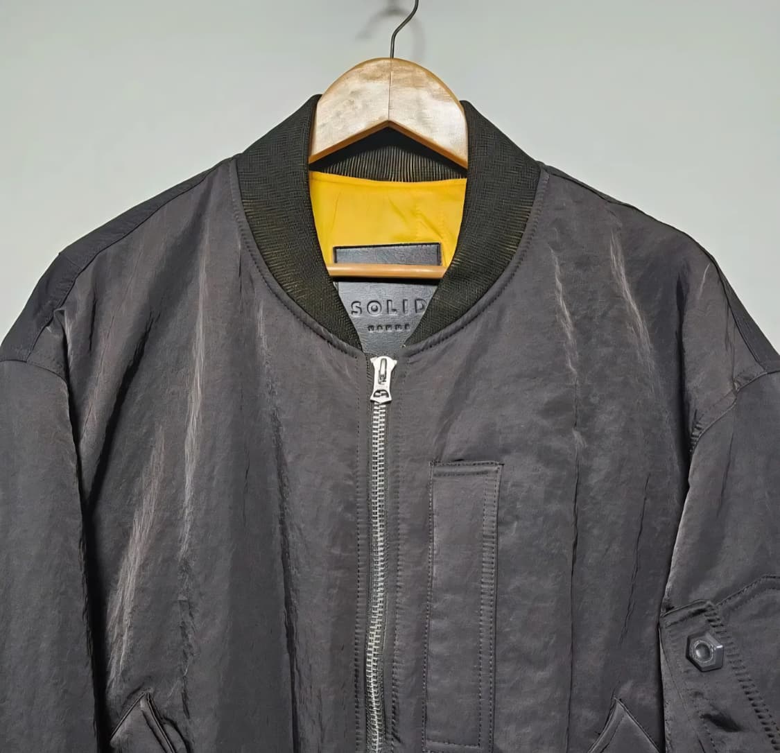 솔리드옴므 22fw 나일론 리버시블 마원 상품이미지3