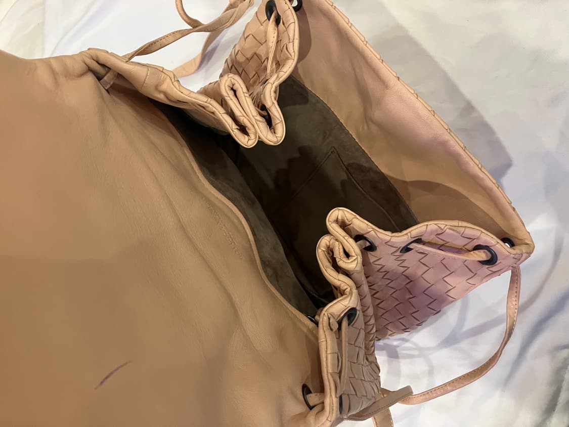 보테가베네타 크로스백 상품이미지2