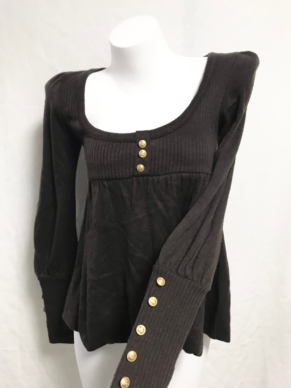 빈티지 라떼갸루 금장 베이비돌 백 트임 니트 탑 상품이미지4