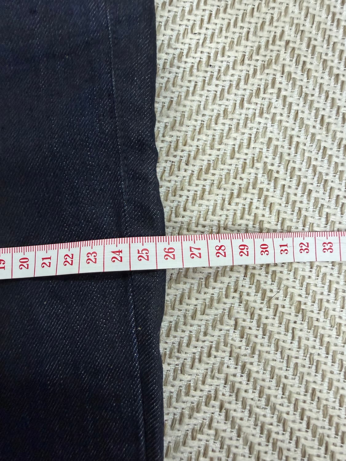 매장판정품) 보테가베네타 여성 왁싱 데님 팬츠 30 상품이미지9