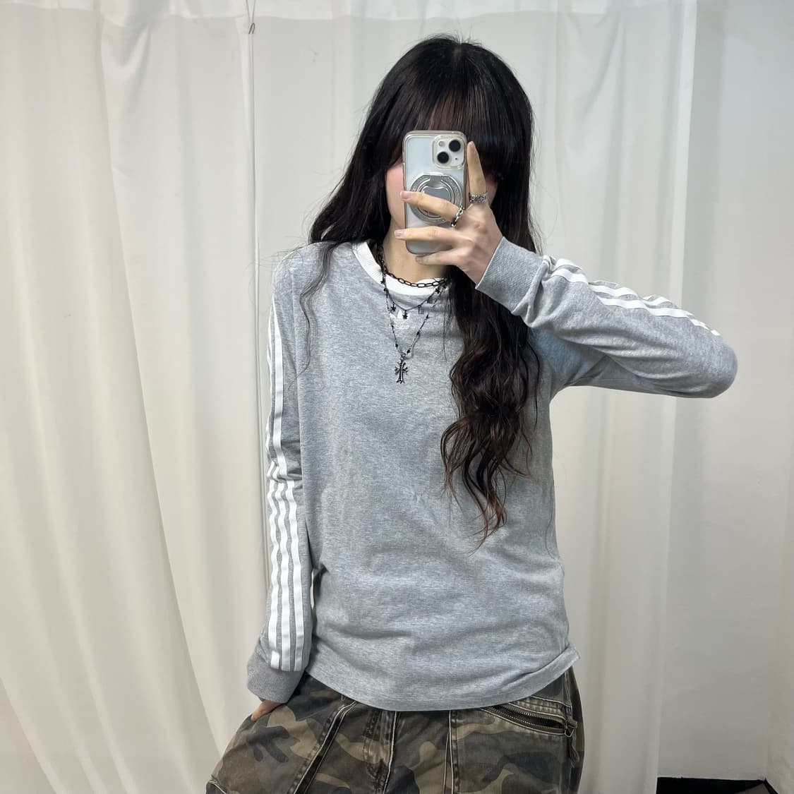 Adidas Grey Center Logo Long Sleeve  상품이미지1