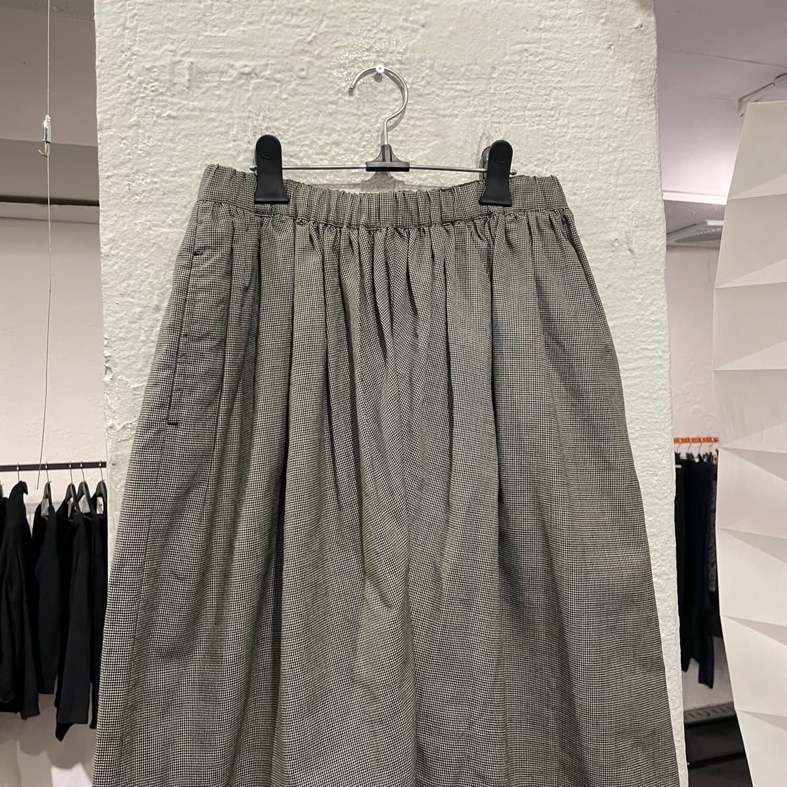 블랙 꼼데가르송 하운드투스 벌룬 쇼츠 상품이미지2