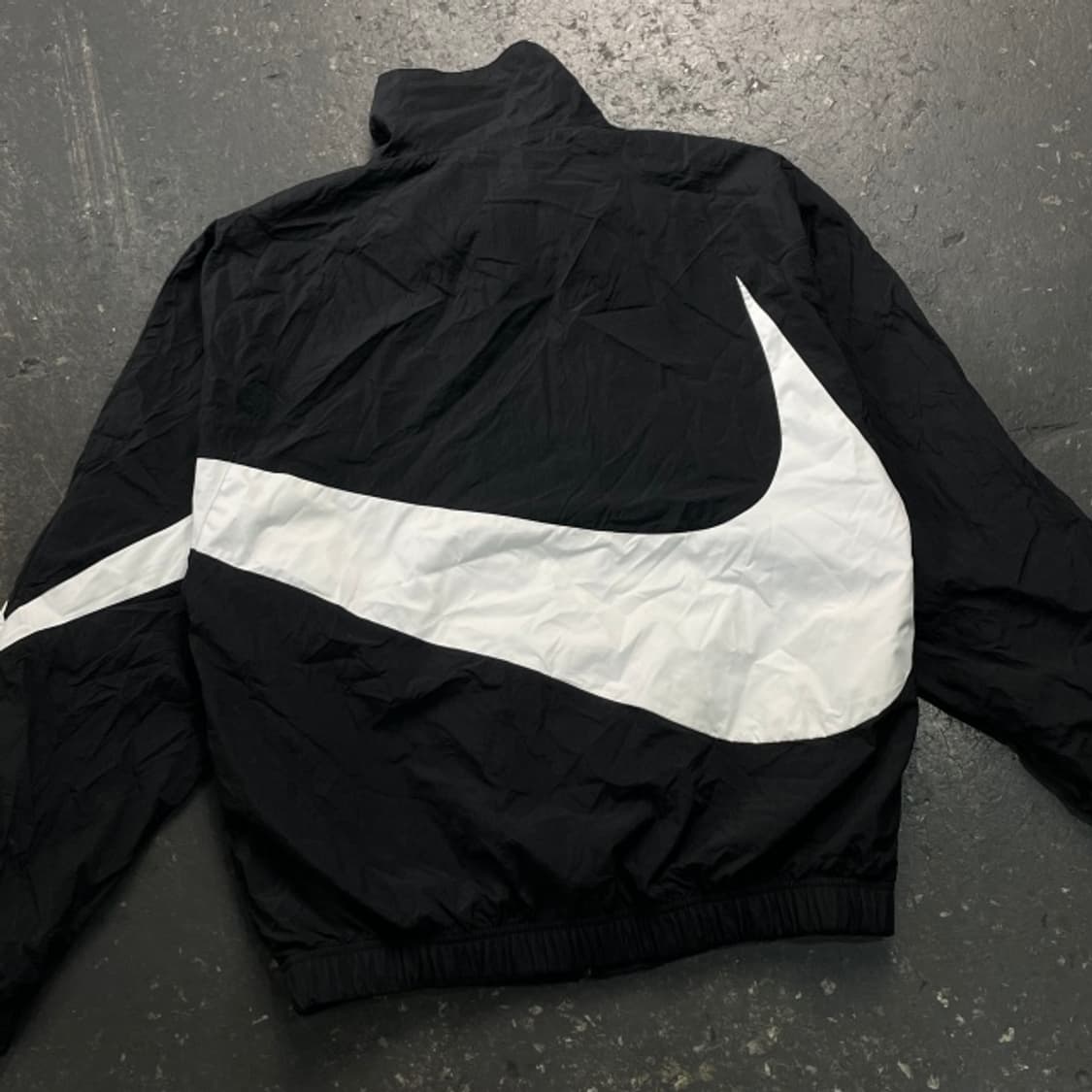 100 나이키 빅스우시 바람막이  상품이미지6