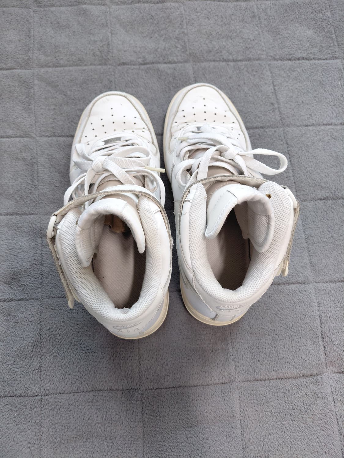 나이키 에어포스 1 미드 260 상품이미지8