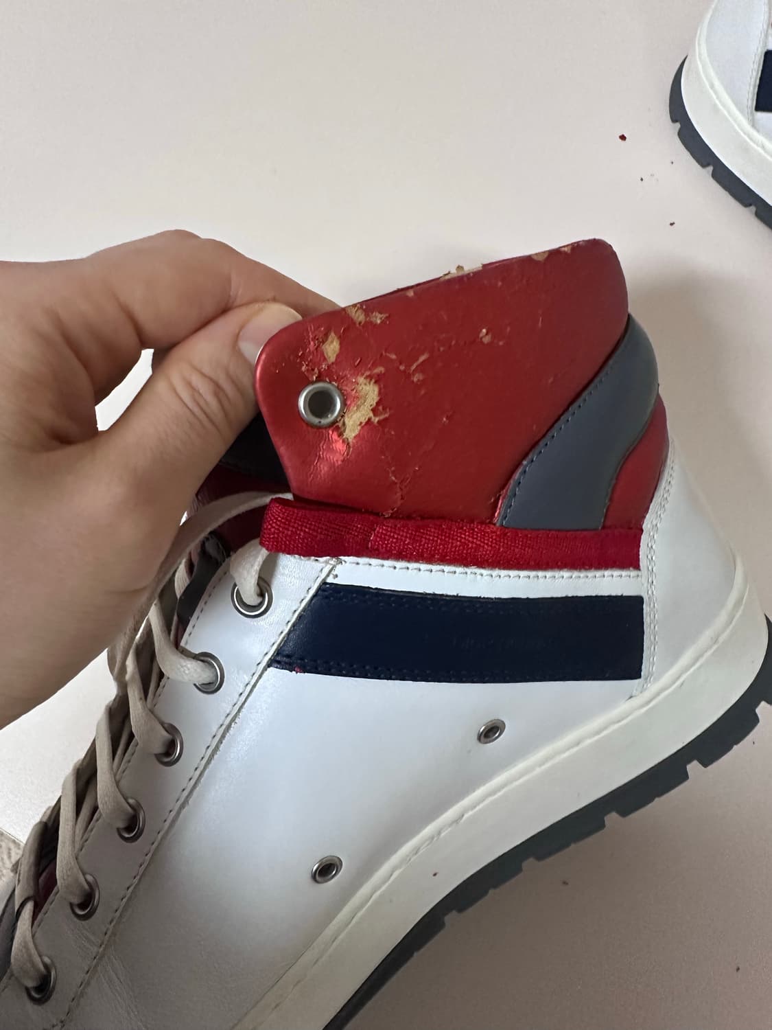 [새상품]디올 옴므 크리스반아쉐 하이탑 스니커즈  280 상품이미지3