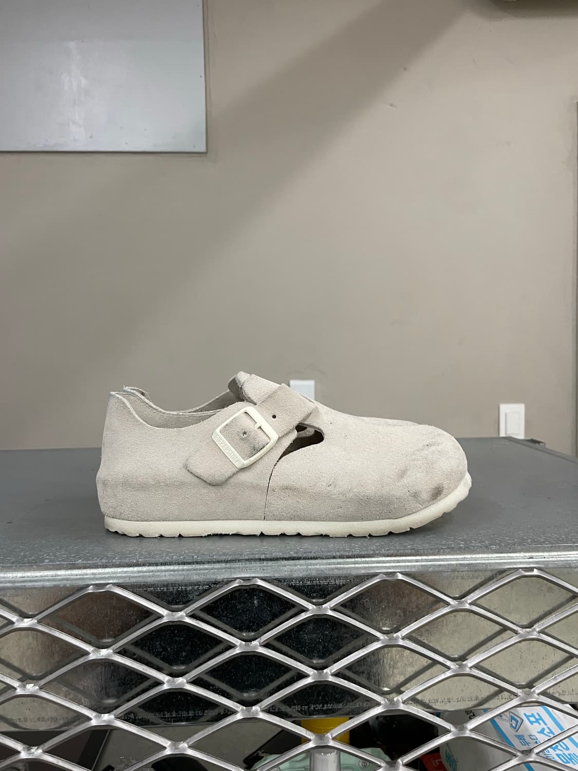 버켄스탁 런던 스웨이드 레더 240 (gr-4320) 상품이미지4