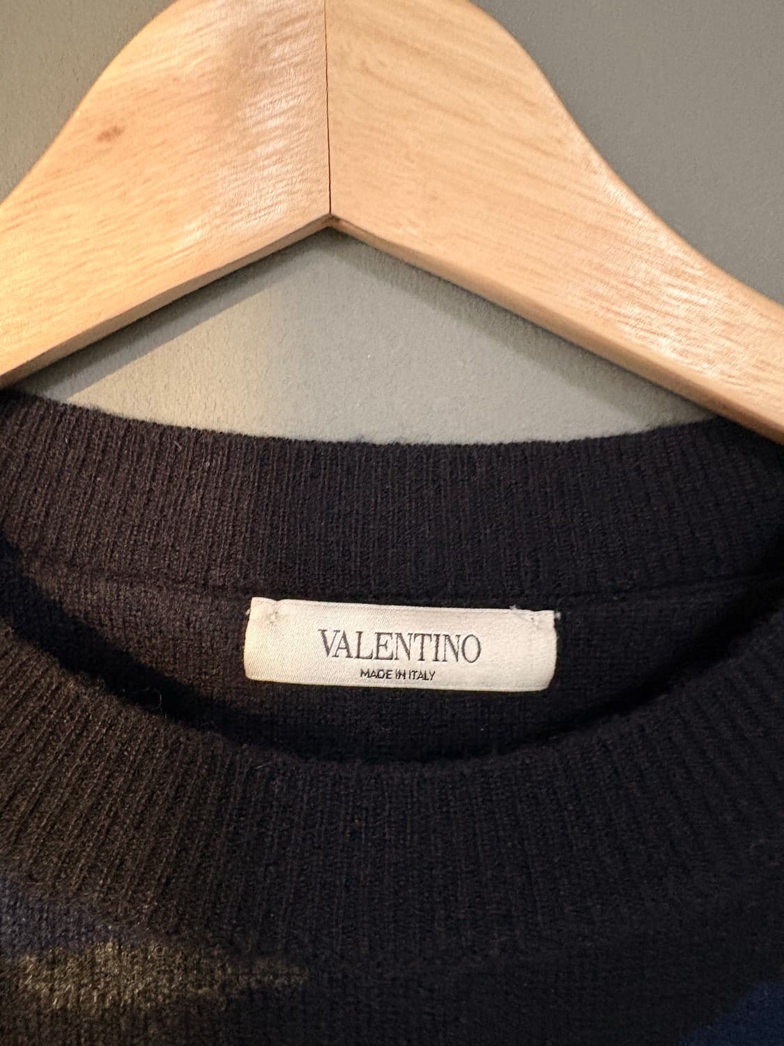 발렌티노 카모플라쥬 캐시미어 니트 네이비 상품이미지2